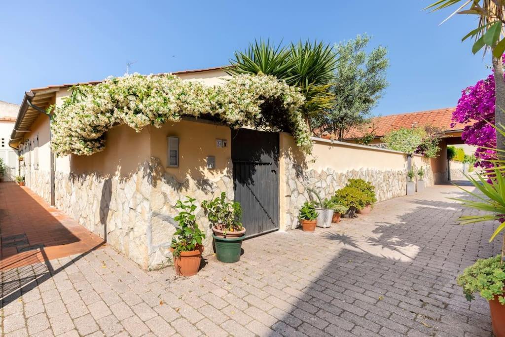 Casa “Oasi Del Mare” Apartamento Livorno Exterior foto